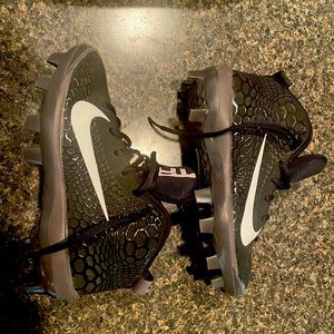 Mike Trout Youth Cleats. Size 3Y. New without tags or box